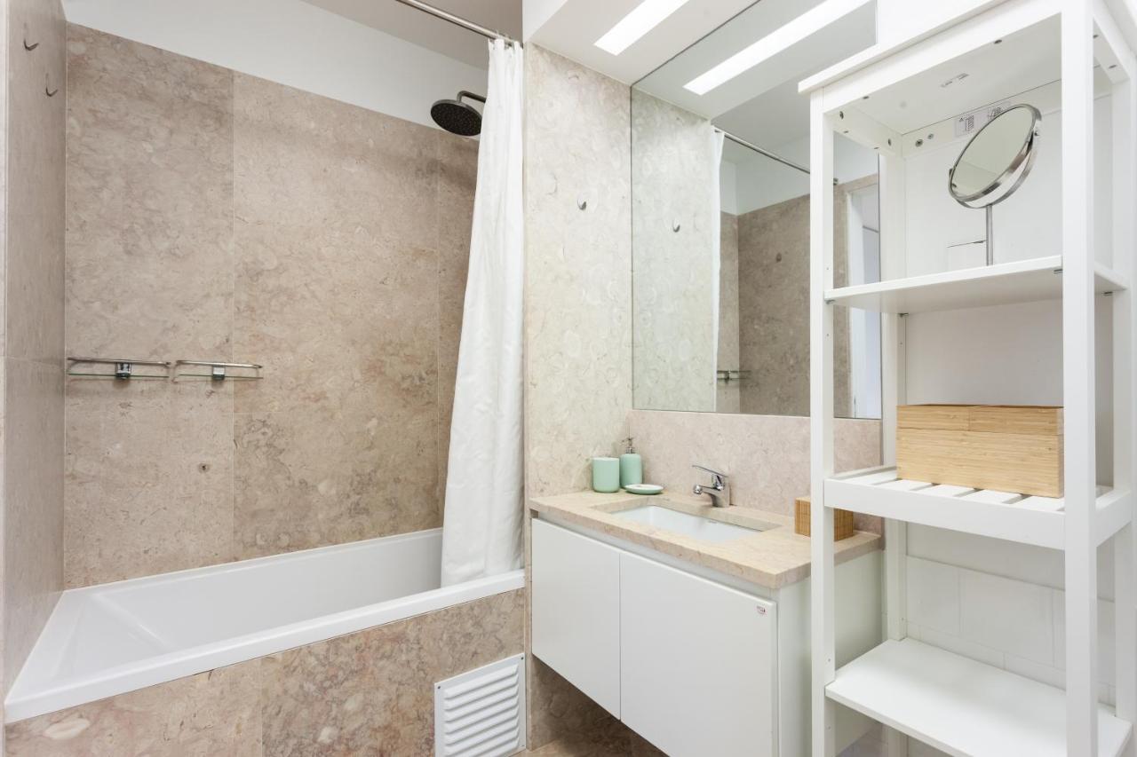 Flh Chiado Amazing Flat Lejlighed Lisboa Eksteriør billede
